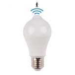 LED E27 lamp met bewegingssensor - 6W - 3000K | MP012746 | <ul class="list-style -check">
<li>450 Lumen</li>
<li>Warm wit (3000K)</li>
<li>Vervangt 45W</li>
</ul>